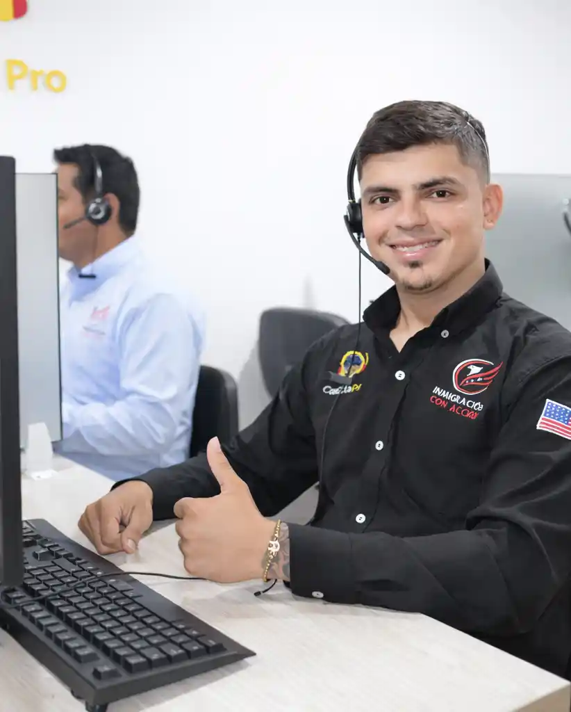 Asesor de Inmigracion con Accion